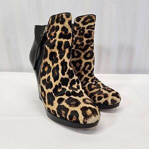 Michael Michael Kors Clara Cheetah Bootie Size 6.5